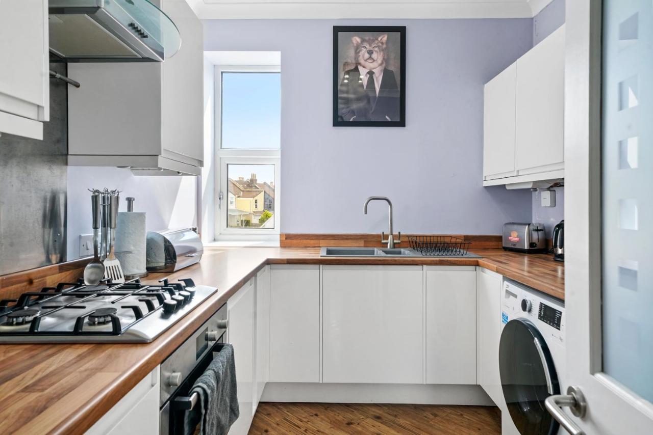 The Emerald Gem - Overlooking The Park Appartement Bristol Buitenkant foto